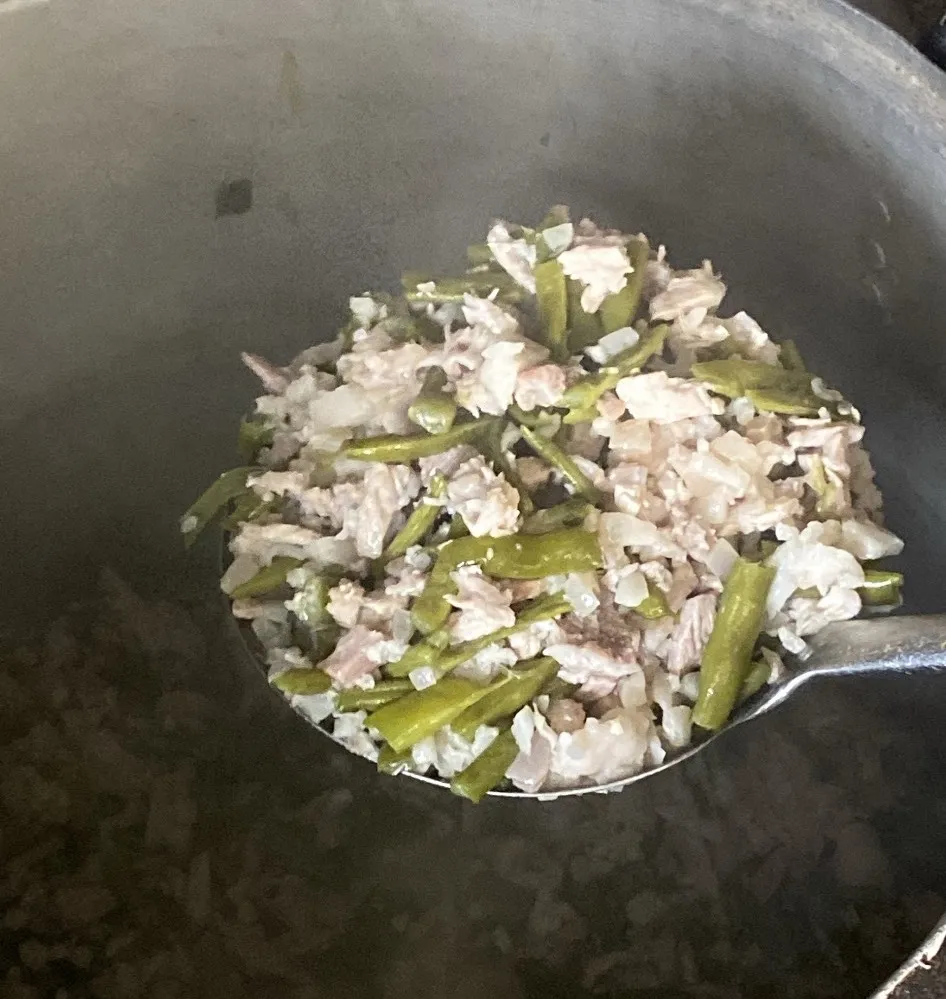 Vụ bất thường bữa ăn bán trú vùng cao-2.jpg