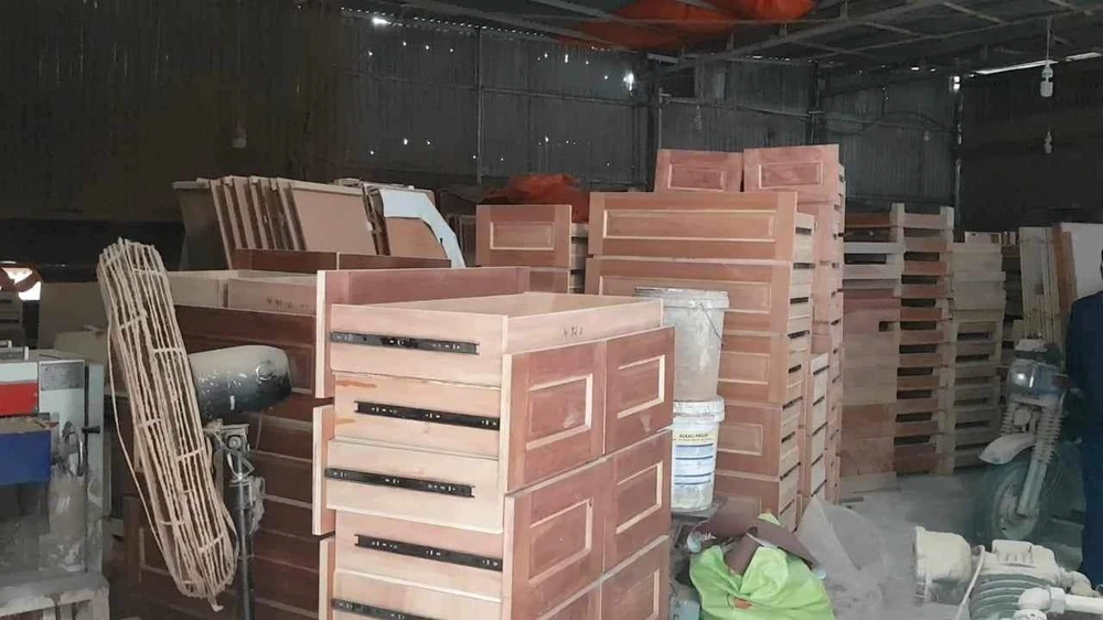 Nỗi niềm thợ mộc khi xây dựng nhà xưởng trên đất nông nghiệp