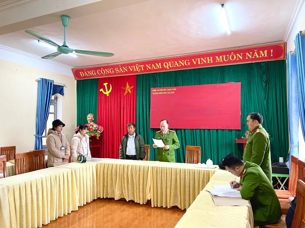 Hiệu trưởng mầm non cho vay lãi nặng, thuê người từ Lào Cai đến Lai Châu đòi nợ