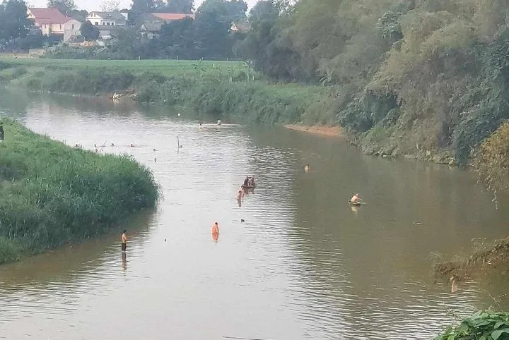 đuối nước.jpeg