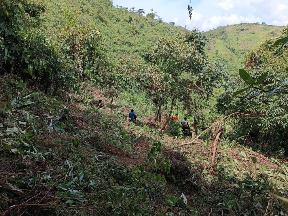 7 người trong hai gia đình bị khởi tố do tranh chấp đất nương.jpg