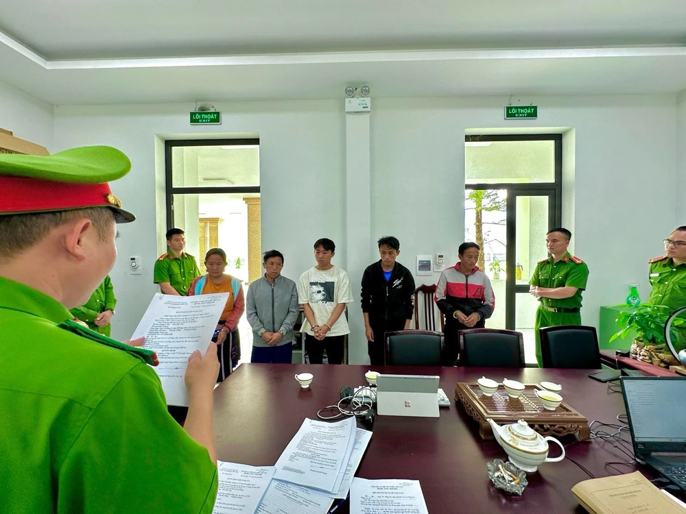 7 người trong hai gia đình bị khởi tố do tranh chấp đất nương2.jpg