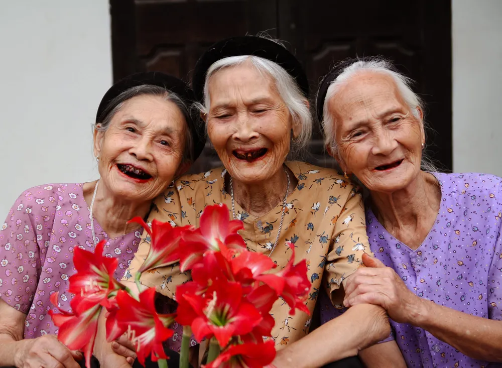 Dân mạng tấm tắc khen bộ ảnh 'ba chị em nàng thơ U100' ở Phú Thọ 9.jpg