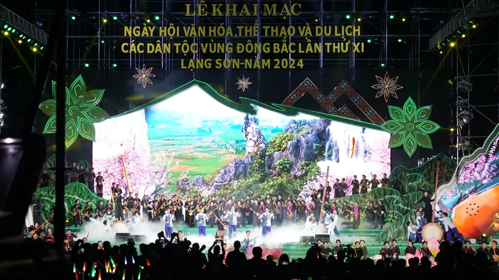 Video: Khai mạc ngày hội văn hóa các dân tộc vùng Đông Bắc lần thứ XI 2.JPG