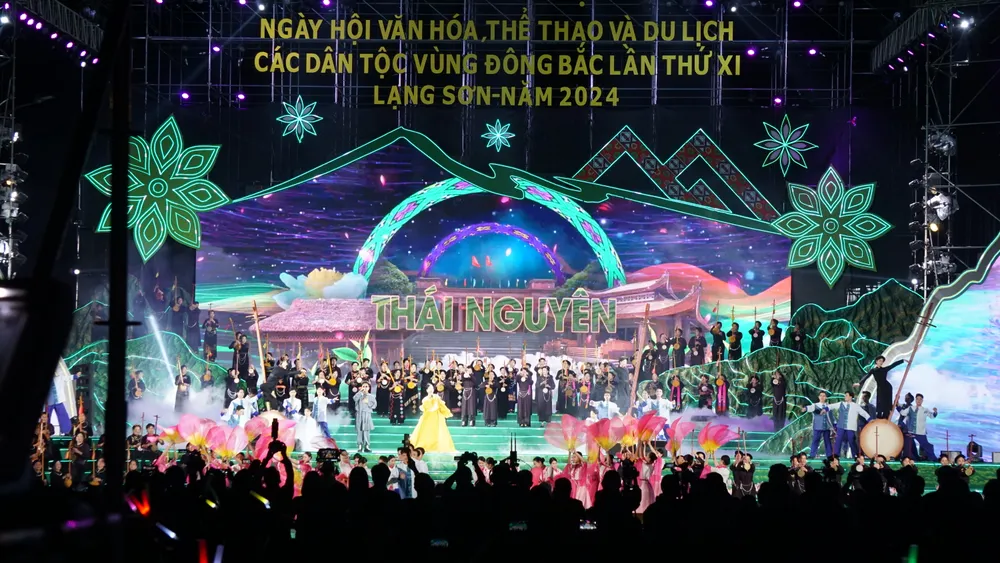 Video: Khai mạc ngày hội văn hóa các dân tộc vùng Đông Bắc lần thứ XI 4.JPG