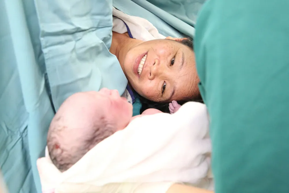 Sinh con ở tuổi 52 nhờ kỹ thuật IVF.jpg