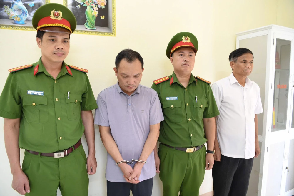 Phú Thọ Triệt phá cơ sở sản xuất hàng nghìn sản phẩm mỹ phẩm giả.jpg