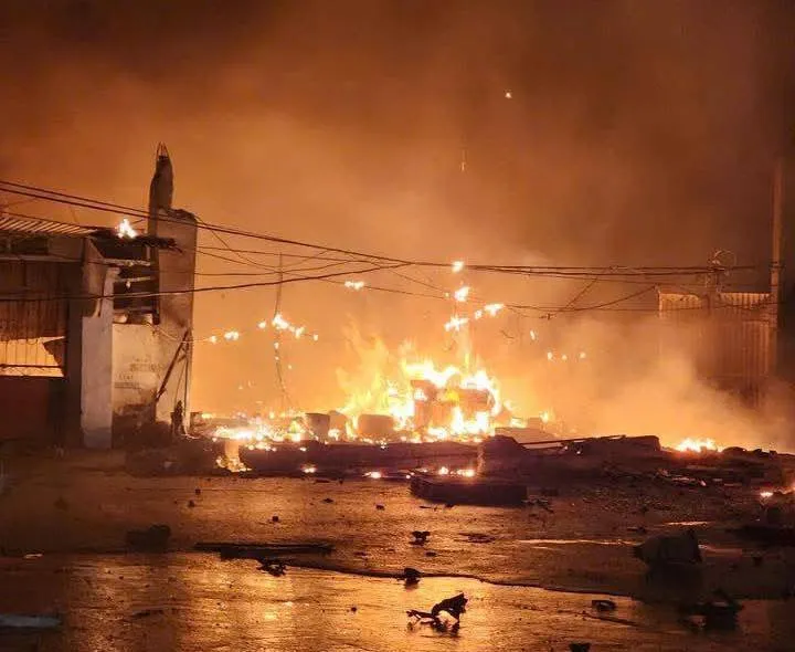 Vụ nổ lớn ở Hưng Yên, xóa xổ một ngôi nhà trong đêm.jpg