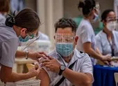 Manila-Philippines: Cứ hai người xét nghiệm thì ra một người nhiễm COVID-19 ảnh 2 Philippines dịch nặng, ông Duterte doạ bỏ tù ai không tiêm vaccine