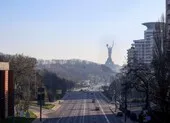 Phái đoàn Ukraine đã đến Belarus, bàn đàm phán đã chuẩn bị sẵn sàng ảnh 3 Quân đội Nga tạo lối đi an toàn cho người dân Ukraine rời Kiev