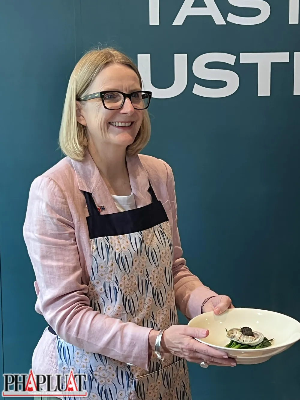 Tổng Lãnh sự Úc tại TP Hồ Chí Minh Sarah Hooper. Ảnh: PLO