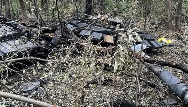 Xe thiết giáp hư hại hoàn toàn sau các cuộc giao tranh giữa Nga và Ukraine. Ảnh: UKRINFORM Xe thiết giáp hư hại hoàn toàn sau các cuộc giao tranh giữa Nga và Ukraine. Ảnh: UKRINFORM