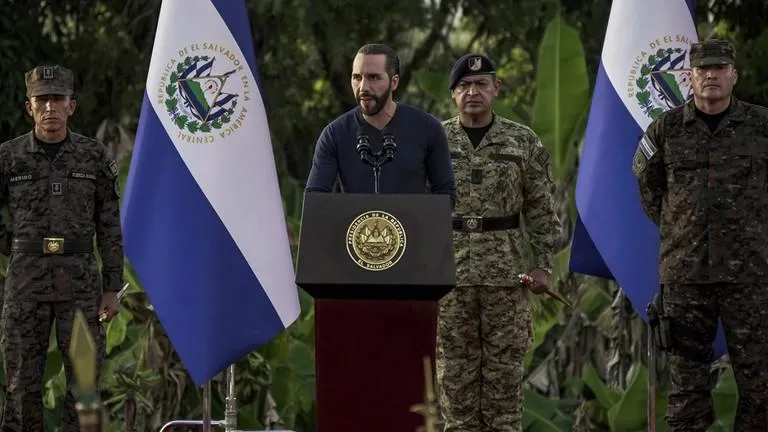 Tổng thống El Salvador - ông Nayib Bukele. Ảnh: RT Tổng thống El Salvador - ông Nayib Bukele. Ảnh: RT
