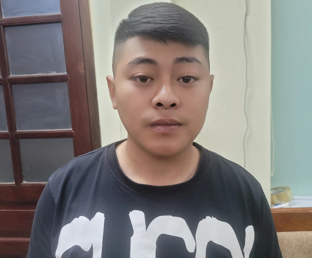 Hoàng Minh Đức tại cơ quan công an. Ảnh: CAQN hoang-minh-duc.jpeg