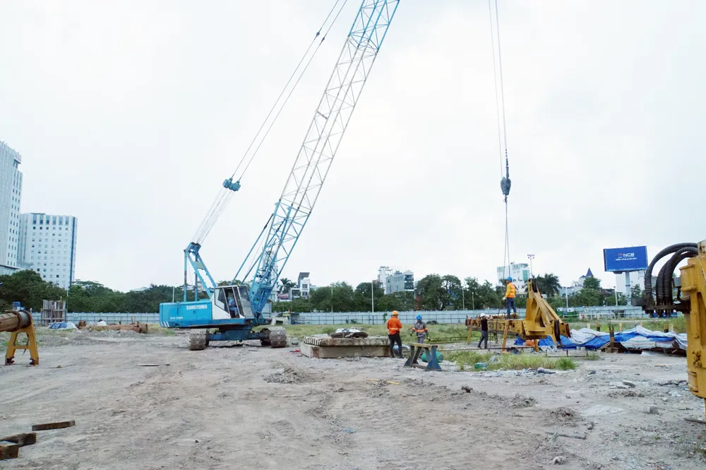 trung tâm thương mại chợ Sắt