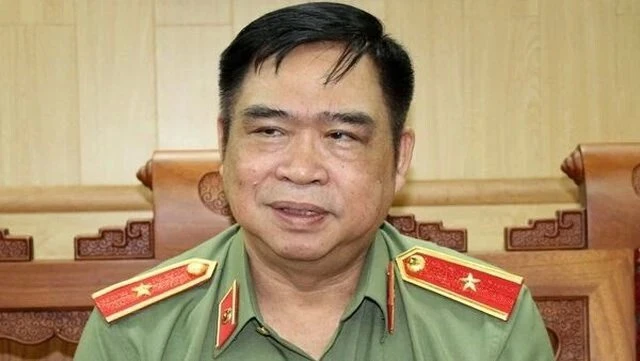 Ngày mai, 10-4, cựu Giám đốc Công an Hải Phòng Đỗ Hữu Ca hầu toà với cáo buộc lừa đảo chiếm đoạt tài sản Ngày mai, 10-4, cựu Giám đốc Công an Hải Phòng Đỗ Hữu Ca hầu toà với cáo buộc lừa đảo chiếm đoạt tài sản