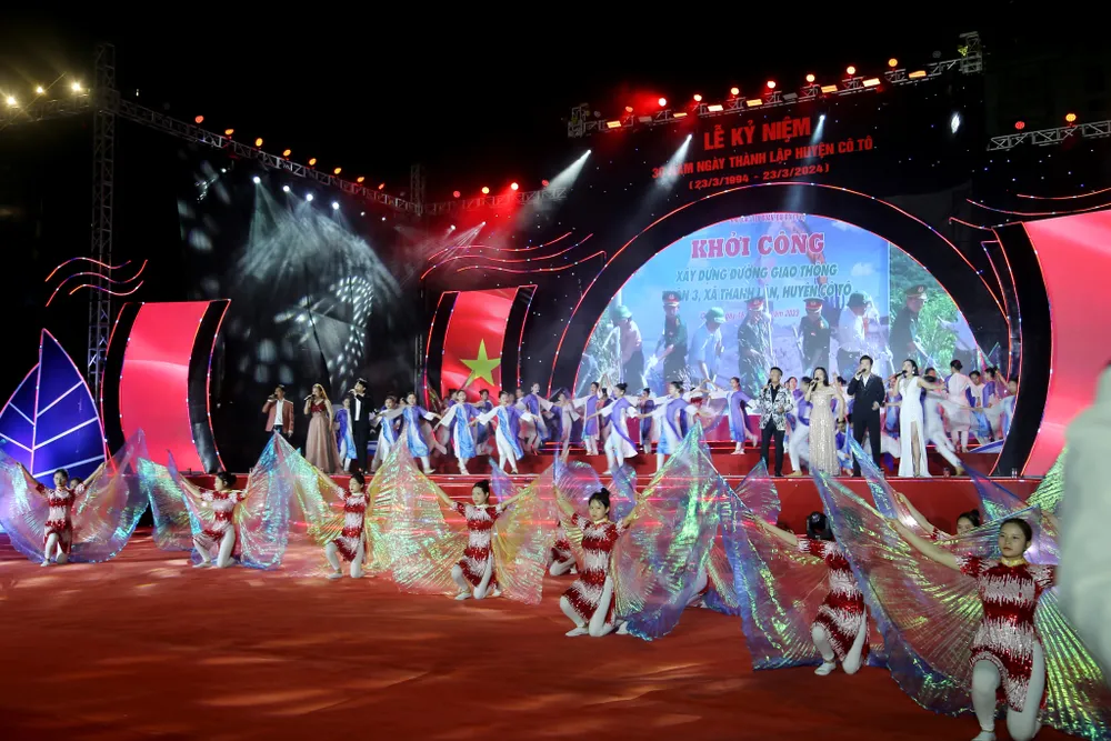 Huyện đảo Cô Tô tổ chức lễ kỷ niệm 30 năm Ngày thành lập huyện