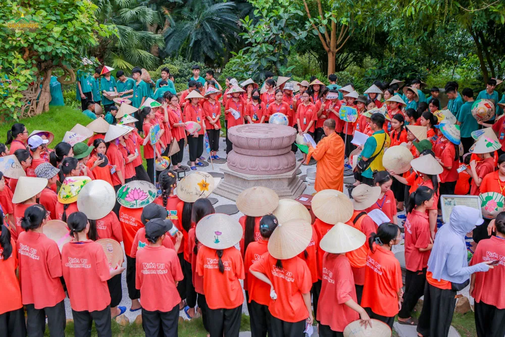 Một hoạt động trong khoá tu mùa hè khoá 1 năm 2024 tại chùa Ba Vàng. Ảnh: Chùa Ba Vàng Một hoạt động trong khoá tu mùa hè khoá 1 năm 2024 tại chùa Ba Vàng. Ảnh: Chùa Ba Vàng