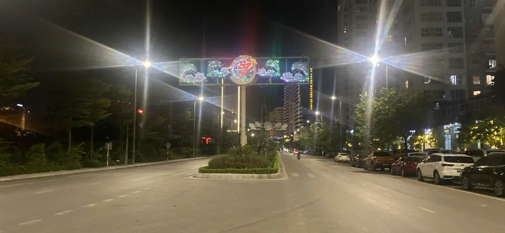 TP Hạ Long (Quảng Ninh) trời không mưa, gió nhẹ trong tối 6-9. Ảnh: XUÂN NGUYỄN bao-so-3-bat-dau-tien-vao-vinh-bac-bo-bach-long-vi-da-co-gio-giat-cap-10-3.jpg