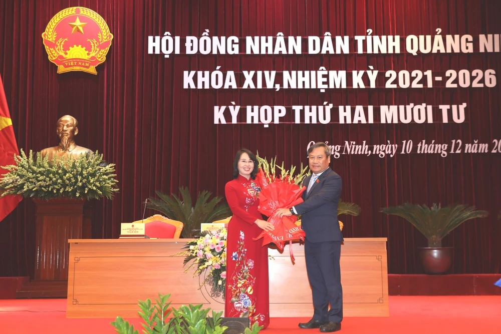 Bà Trịnh Thị Minh Thanh được bầu giữ chức Chủ tịch HĐND tỉnh Quảng Ninh khóa XIV