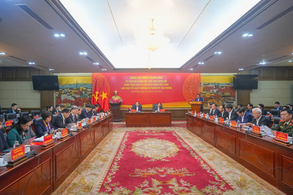 Chủ tịch Quốc hội Trần Thanh Mẫn làm việc với Hải Phòng về việc sơ kết Nghị quyết 35. Ảnh: ĐT