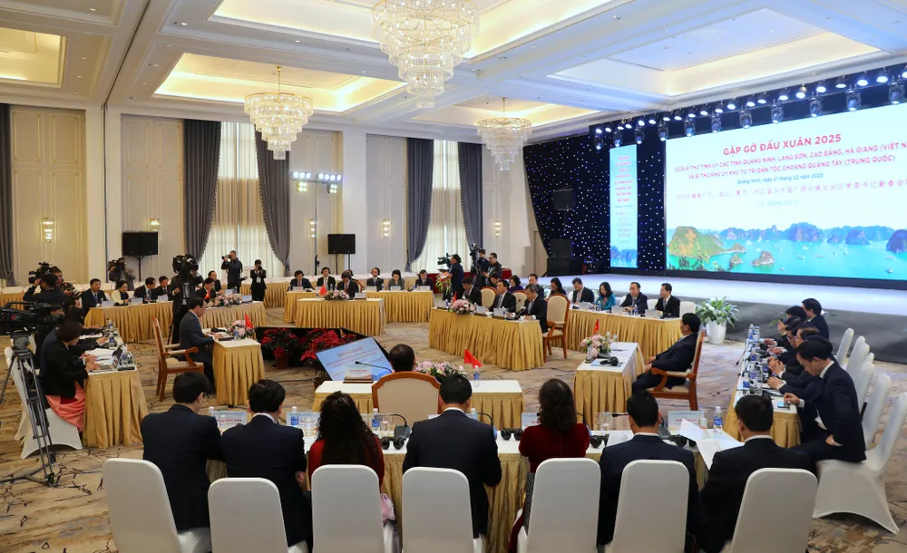 Bốn tỉnh biên giới Việt Nam gặp mặt đầu xuân với Khu tự trị dân tộc Choang Quảng Tây (Trung Quốc)