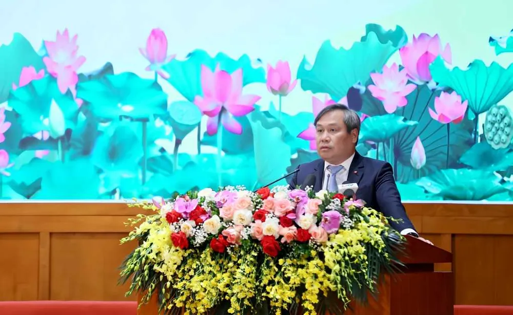 Bí thư Tỉnh ủy Quảng Ninh Vũ Đại Thắng phát biểu tại buổi lễ công bố bộ máy chính quyền địa phương 2 cấp của tỉnh Quảng Ninh.