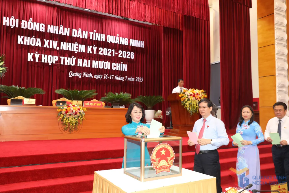 Quảng Ninh Tăng Cường Hợp Tác Với TP Phòng Thành Cảng, Trung Quốc 3 Quảng Ninh Tăng Cường Hợp Tác Với TP Phòng Thành Cảng, Trung Quốc