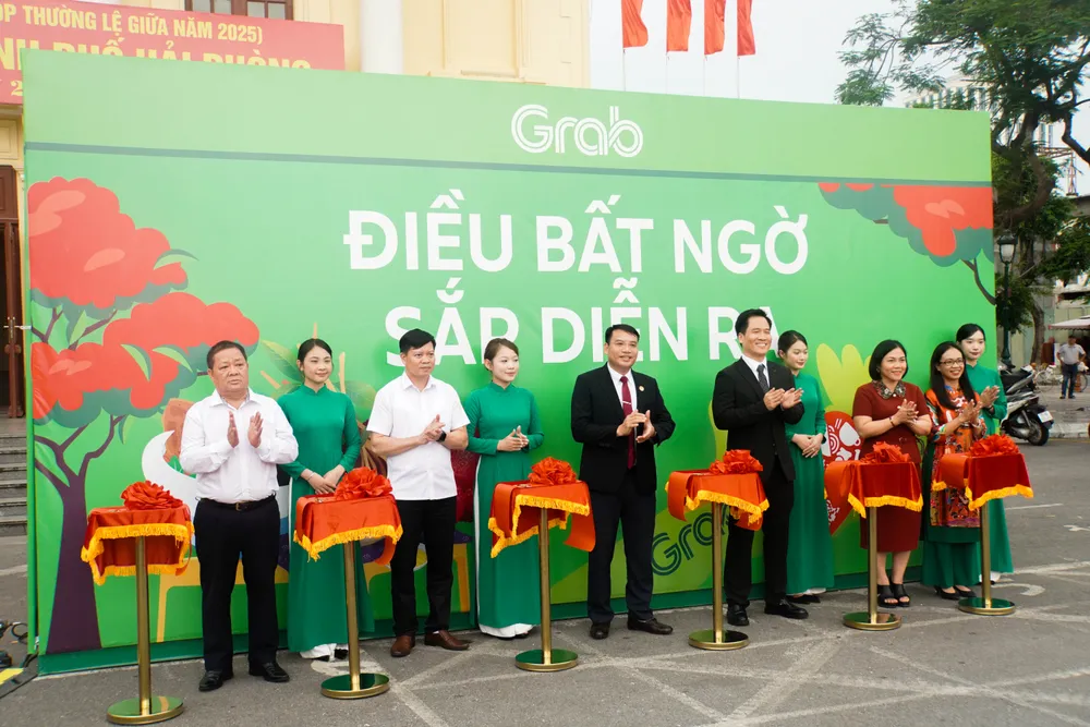 hai-phong-bat-tay-voi-grab-viet-nam-de-quang-ba-du-lich-2.JPG