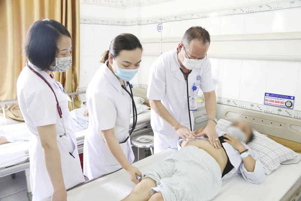 Bệnh nhân vào nhập viện trong tình trạng nhiễm khuẩn nặng. Ảnh: BV