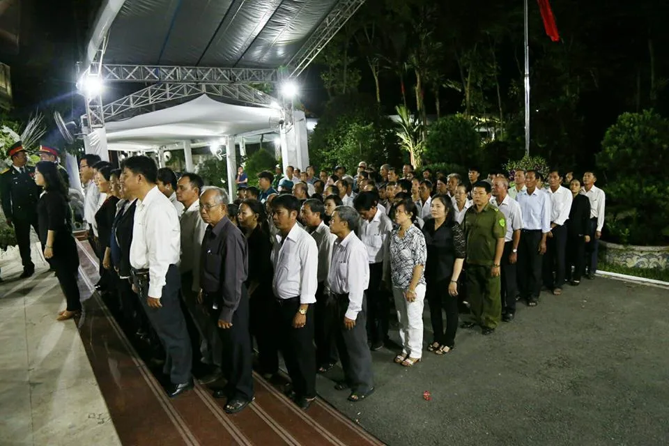 Ông Phạm Minh Chính viếng cố Thủ tướng Phan Văn Khải ảnh 6