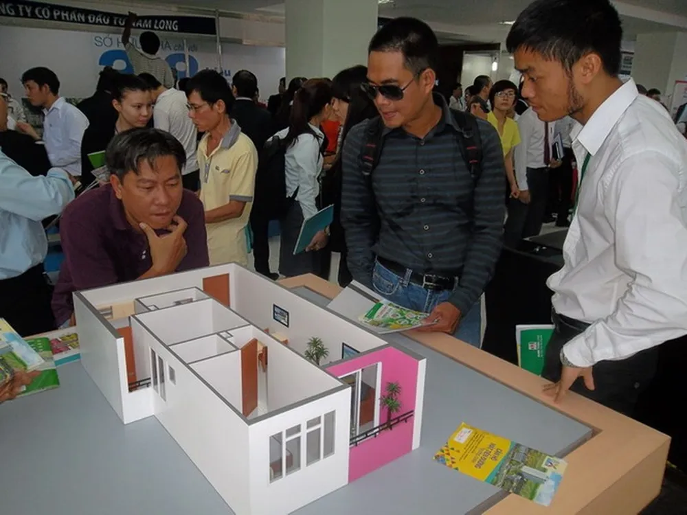 Có “quân xanh, quân đỏ” trong đấu giá đất ảnh 1 Có “quân xanh, quân đỏ” trong đấu giá đất ảnh 1