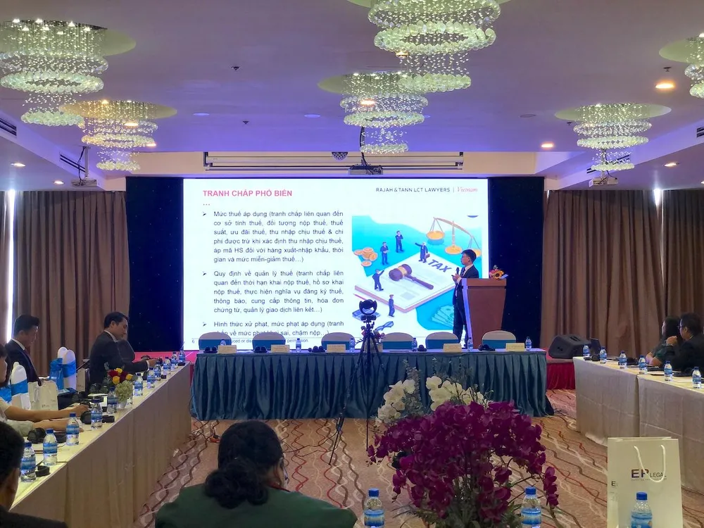 Việt Nam đã dần thay đổi theo hướng quốc tế hóa hơn khi các tranh chấp thuế được cân nhắc giải quyết tại trọng tài. (Ảnh: QH) Việt Nam đã dần thay đổi theo hướng quốc tế hóa hơn khi các tranh chấp thuế được cân nhắc giải quyết tại trọng tài. (Ảnh: QH)