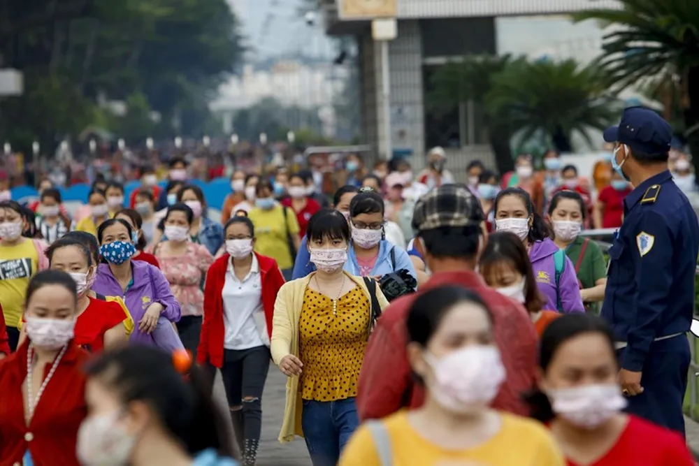 Cục Thuế TP.HCM thông tin khi người lao động quyết toán thuế TNCN thì người lao động được giảm trừ các khoản giảm trừ theo quy định. (Ảnh minh hoạ: PLO)