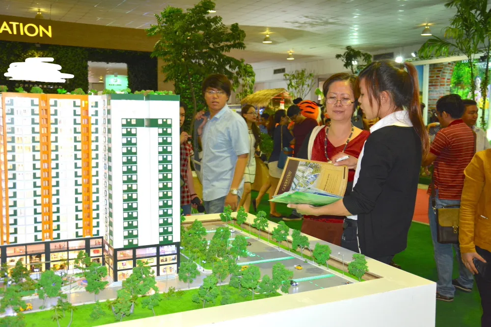 Thủ tướng Chính phủ yêu cầu Ngân hàng Nhà nước chỉ đạo các tổ chức tín dụng tạo điều kiện thuận lợi cho các chủ đầu tư dự án bất động sản, người mua nhà tiếp cận nguồn vốn tín dụng. Ảnh: QH