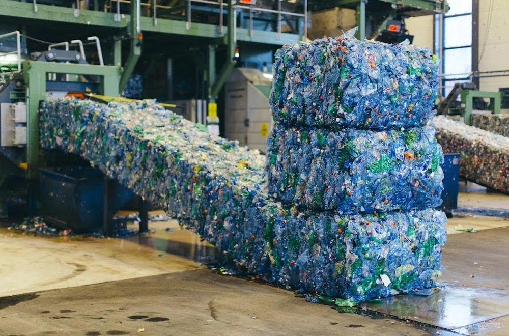 14 hiệp hội kiến nghị áp dụng hệ số 0 cho các vật liệu có giá trị thu hồi được cao hơn chi phí tái chế như bao bì nhựa, giấy...