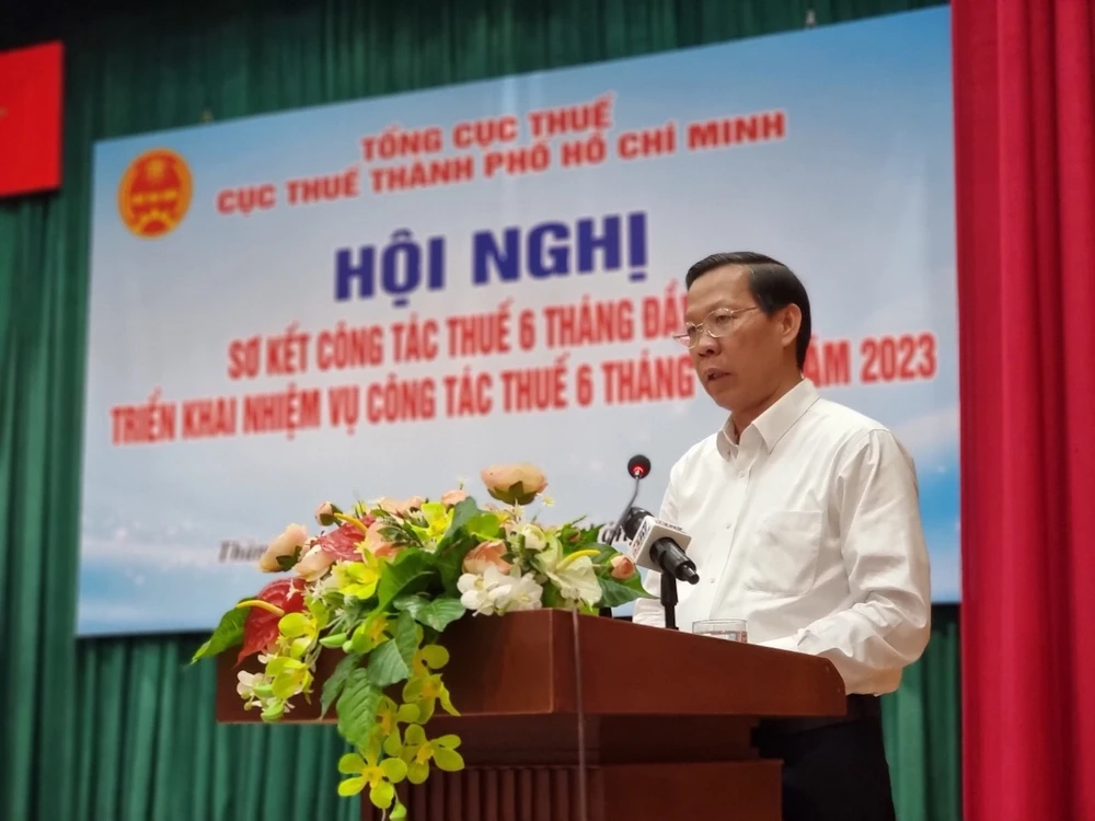 Theo ông Phan Văn Mãi, Chủ tịch UBND TP.HCM, ngoài thanh tra, kiểm soát, thì Cục Thuế TP cần đồng hành, truyền thông để doanh nghiệp hiểu. Ảnh: QH