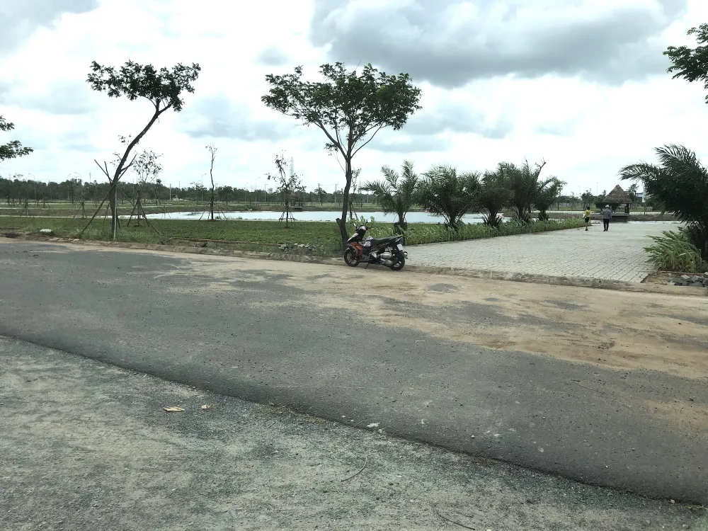 Dự kiến cuối năm, nguồn cung và lượng tiêu thụ phân khúc nền sẽ tập trung chủ yếu ở các tỉnh phụ cận như Bình Dương, Long An, Tây Ninh, Đồng Nai... dat-nen-bat-dong-san.jpeg