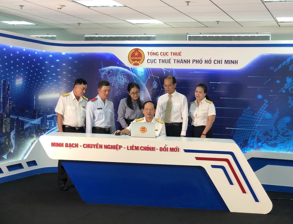 hóa đơn may mắn