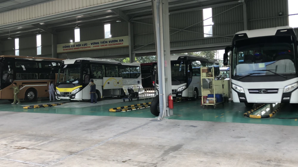 xe-buyt-VN-xuat-khau11.JPG