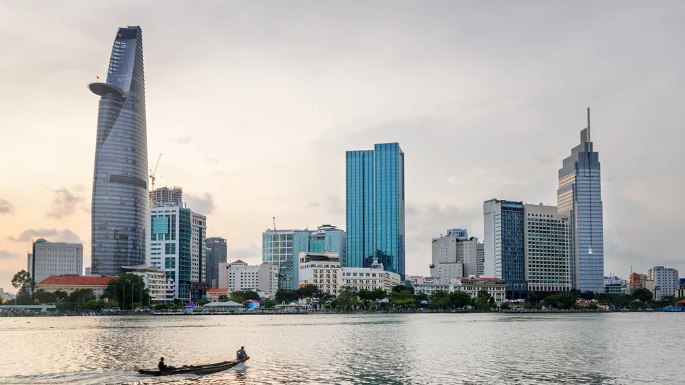 Giá thuê văn phòng tại TP.HCM khu vực trung tâm vẫn tăng trong quý đầu năm. Ảnh: QH cho-thue-van-phong-tphcm1.png
