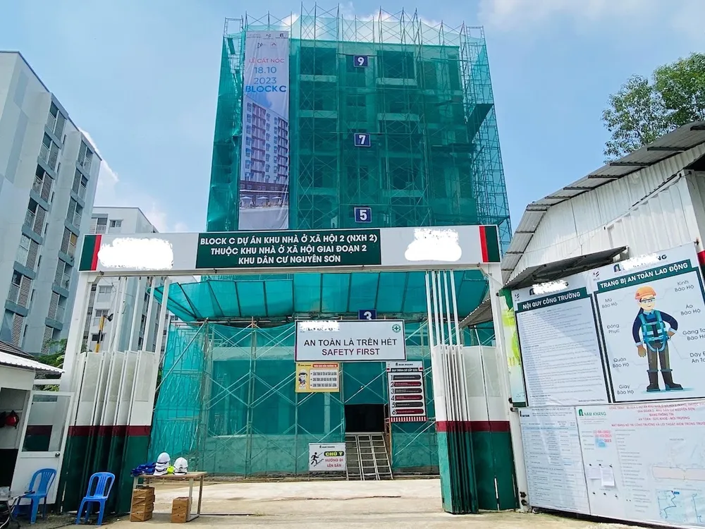 Theo các chuyên gia mức lãi vay ưu đãi cho người mua nhà nên duy trì ở mức khoảng 5%/năm là phù hợp. Ảnh: MINH LONG nhà ở xã hội