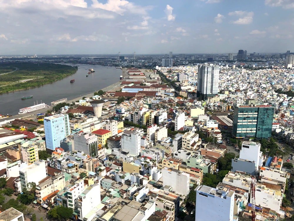 Trường hợp Luật Đất đai 2024, Luật Nhà ở 2023, Luật Kinh doanh bất động sản 2023 có hiệu lực sớm từ ngày 1-7-2024 sẽ đẩy nhanh quá trình hồi phục của thị trường bất động sản. Ảnh: LONG KHANG bất động sản