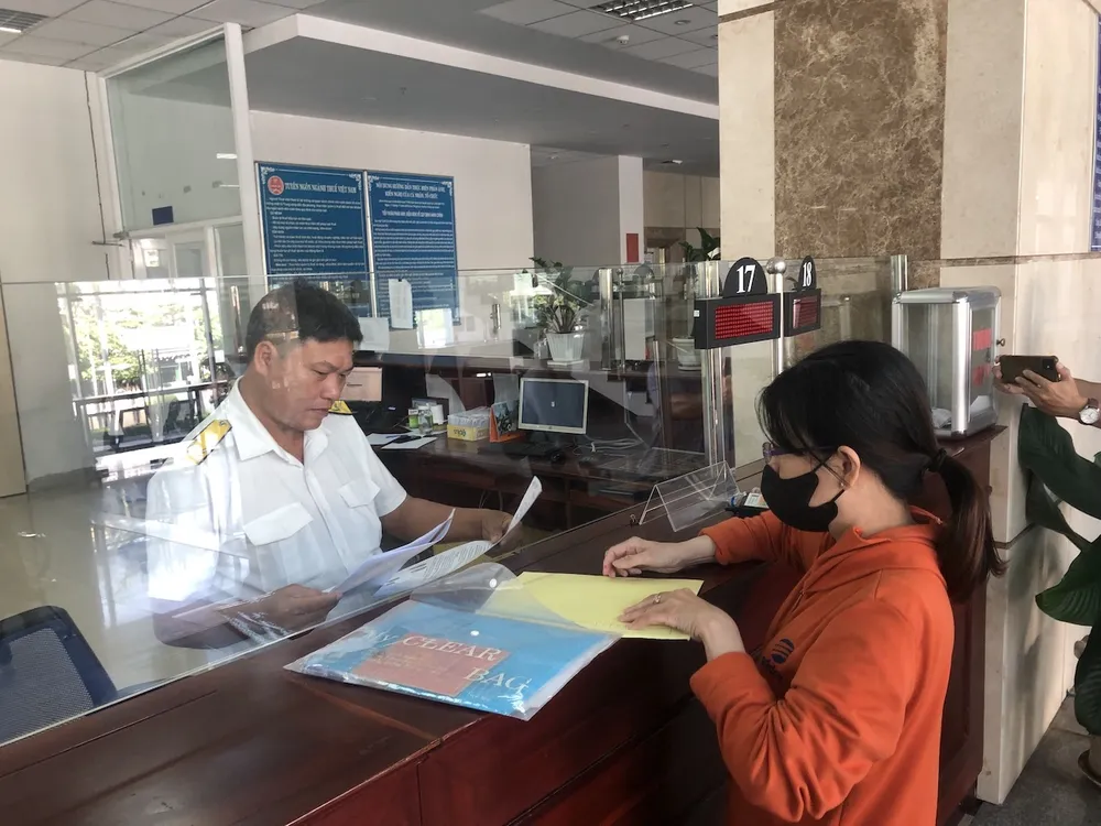 Những trường hợp doanh nghiệp nợ thuế chỉ vài triệu đồng đến vài chục triệu đồng cần được xem xét lý do vì sao họ không chấp hành nghĩa vụ nộp thuế. Ảnh: QH tam-hoan-xuat-canh1.jpg