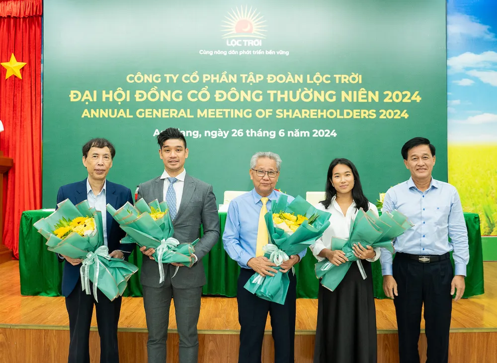 Công ty Cổ phần Tập đoàn Lộc Trời tổ chức Đại hội đồng Cổ đông thường niên năm 2024 đã bầu Hội đồng Quản trị nhiệm kỳ 2024 – 2029. Ảnh: QH tập đoàn Lộc Trời