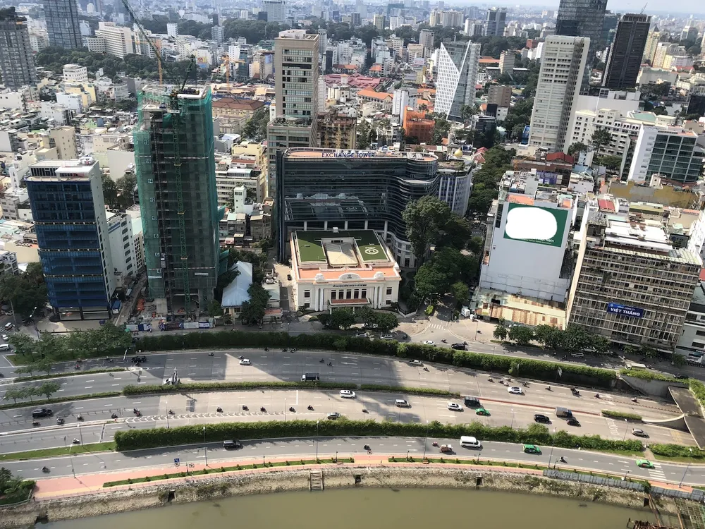 chuyên gia nước ngoài