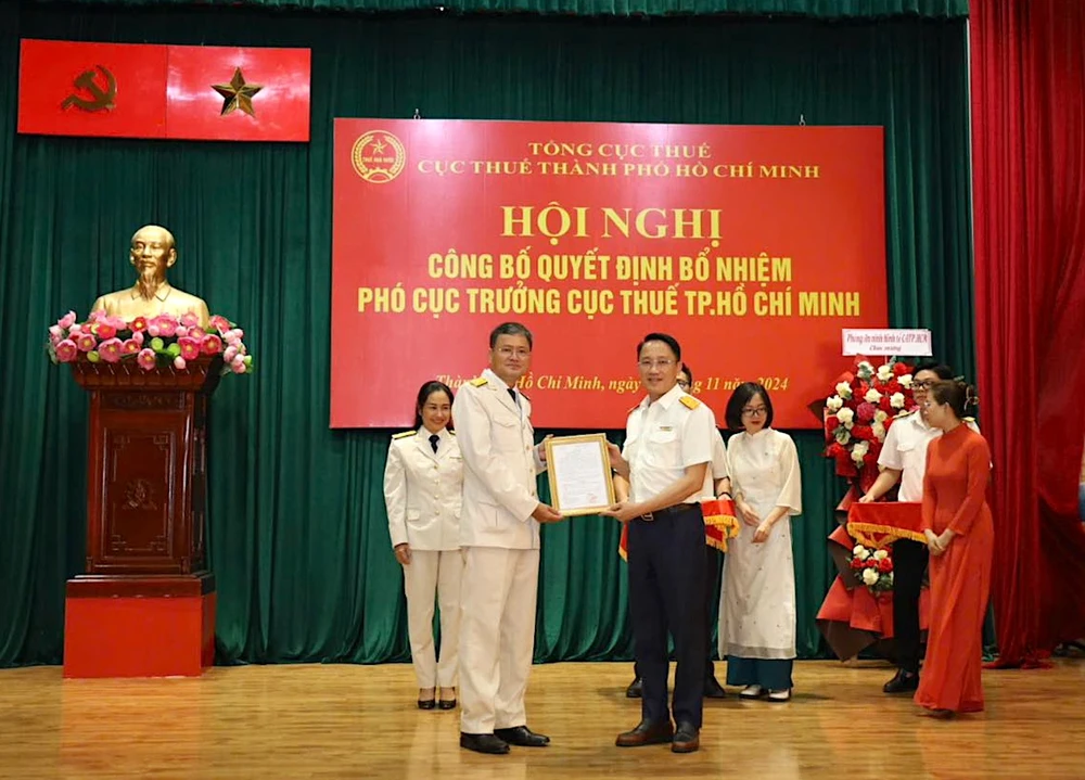 phó cục trưởng