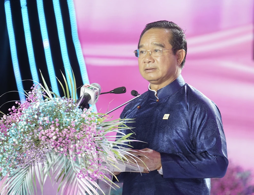 Ông Nguyễn Văn Được, Chủ tịch UBND TP.HCM phát biểu tại khai mạc Lễ hội Áo dài TP.HCM năm 2025. Ảnh: THUẬN VĂN le-hoi-ao-dai-h9.JPG