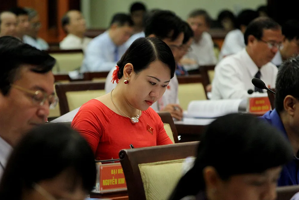 Chủ tịch HĐND TP.HCM: ‘Ngập nước, tội phạm chưa có chuyển biến như mong muốn’ ảnh 2 Các đại biểu tham dự kỳ họp thứ hai HĐND TP.HCM khóa IX