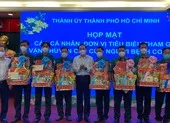 TP.HCM mang tết ấm áp đến người dân